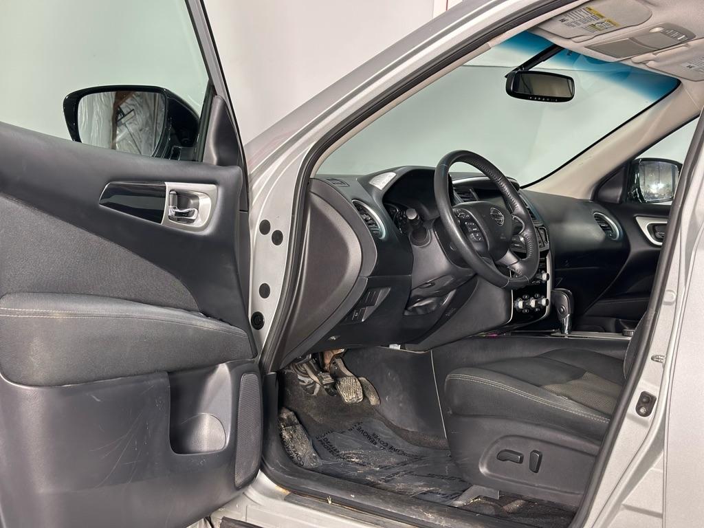 Nissan Pathfinder S 4WD 2017