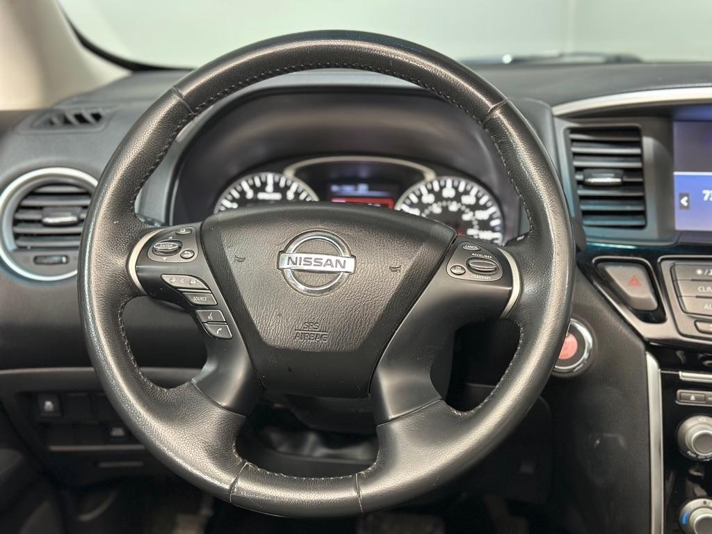 Nissan Pathfinder S 4WD 2017