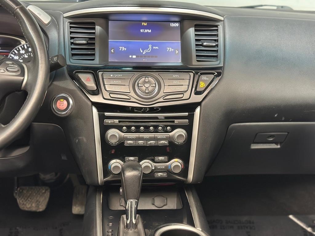 Nissan Pathfinder S 4WD 2017