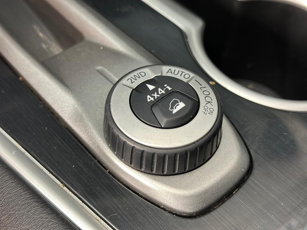 Nissan Pathfinder S 4WD 2017