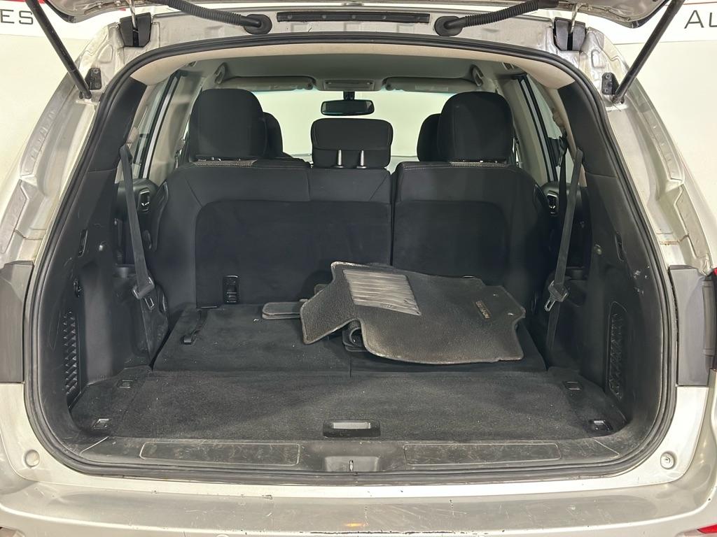 Nissan Pathfinder S 4WD 2017