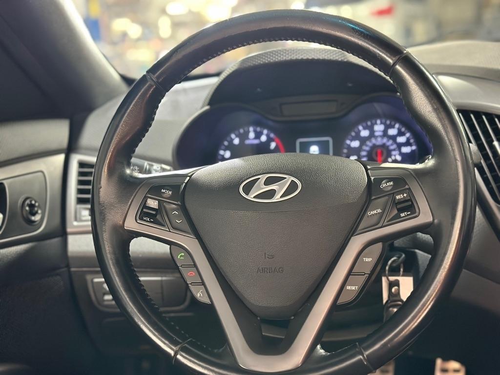 Hyundai Veloster Turbo 6MT 2016