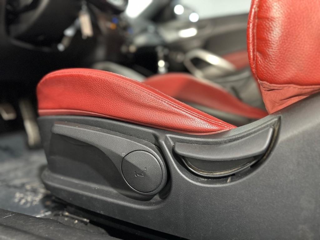 Hyundai Veloster Turbo 6MT 2016