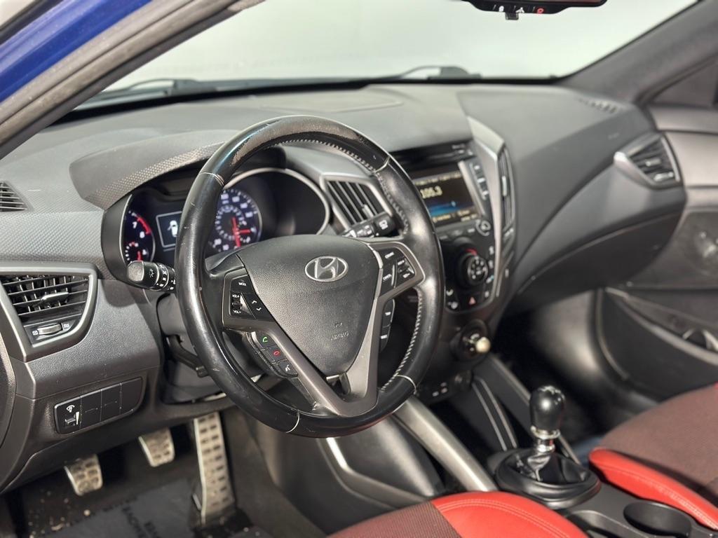 Hyundai Veloster Turbo 6MT 2016