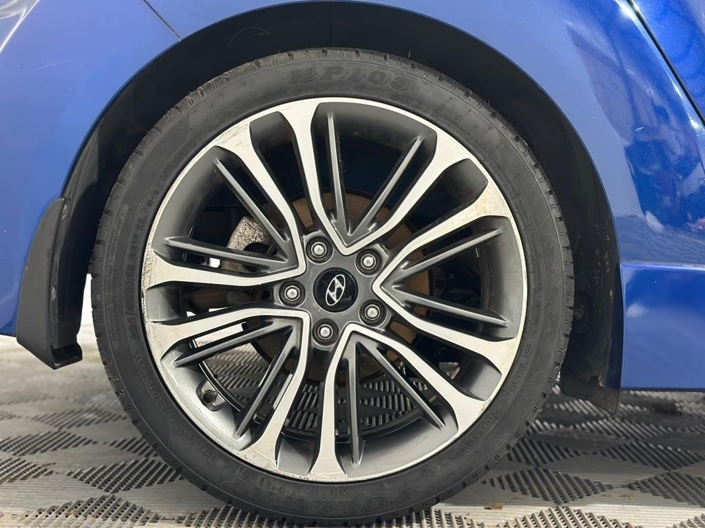 Hyundai Veloster Turbo 6MT 2016