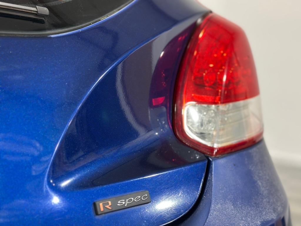 Hyundai Veloster Turbo 6MT 2016