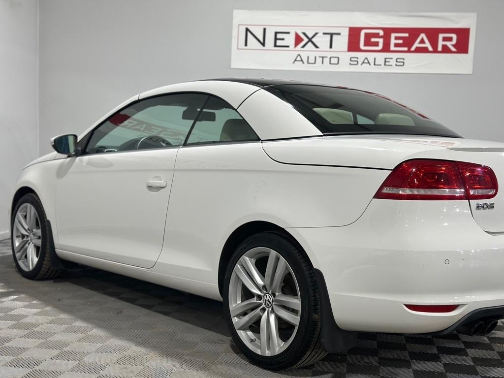 Volkswagen Eos Lux 2013