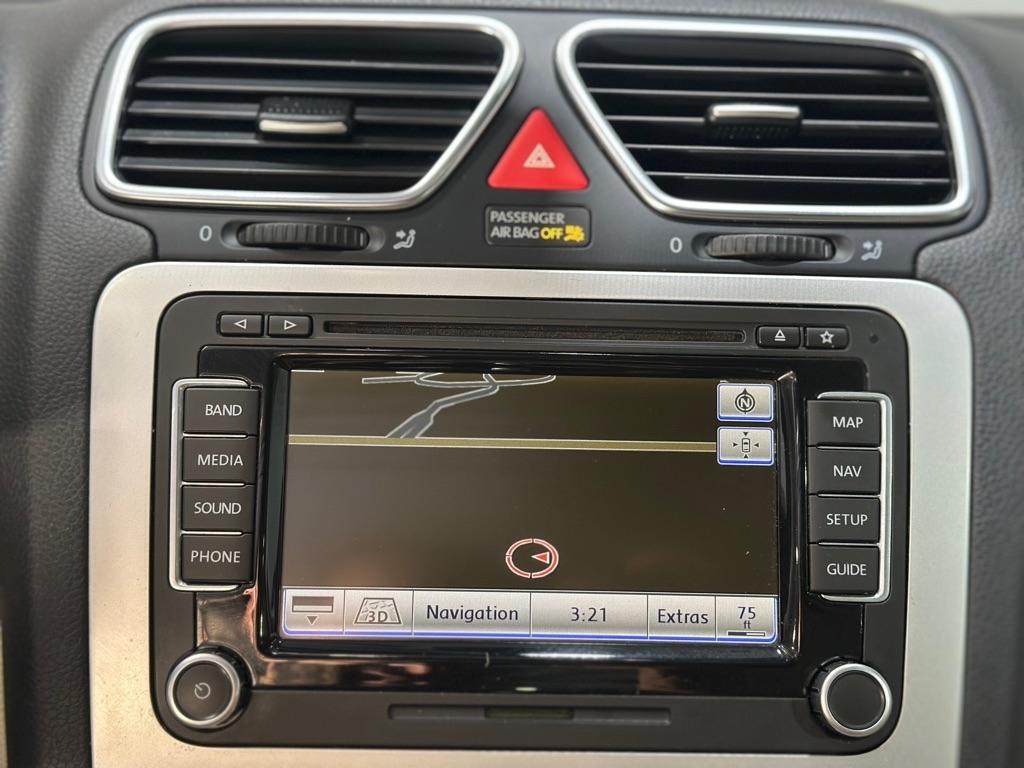 Volkswagen Eos Lux 2013