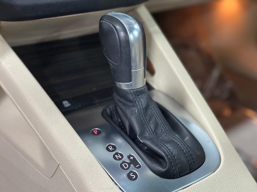 Volkswagen Eos Lux 2013