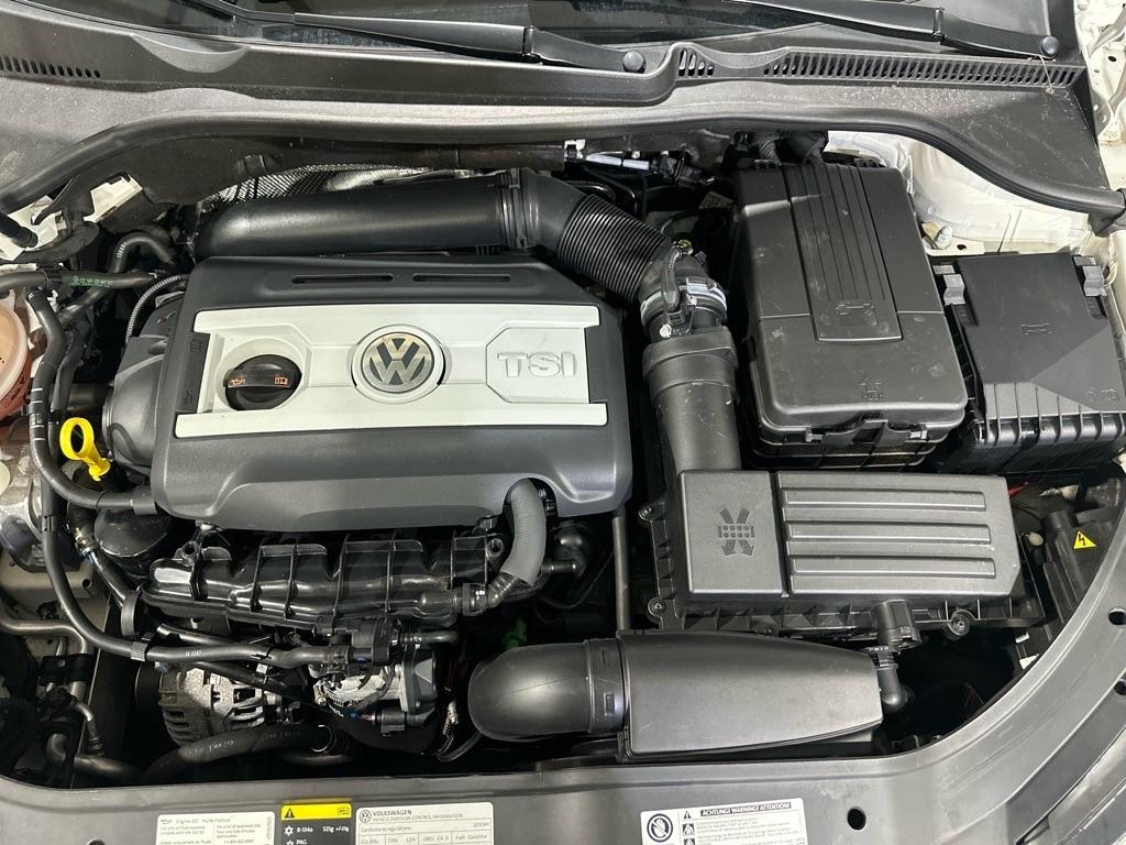 Volkswagen Eos Lux 2013