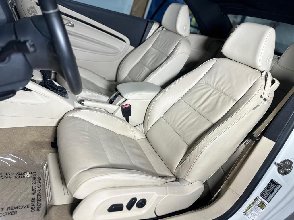 Volkswagen Eos Lux 2013