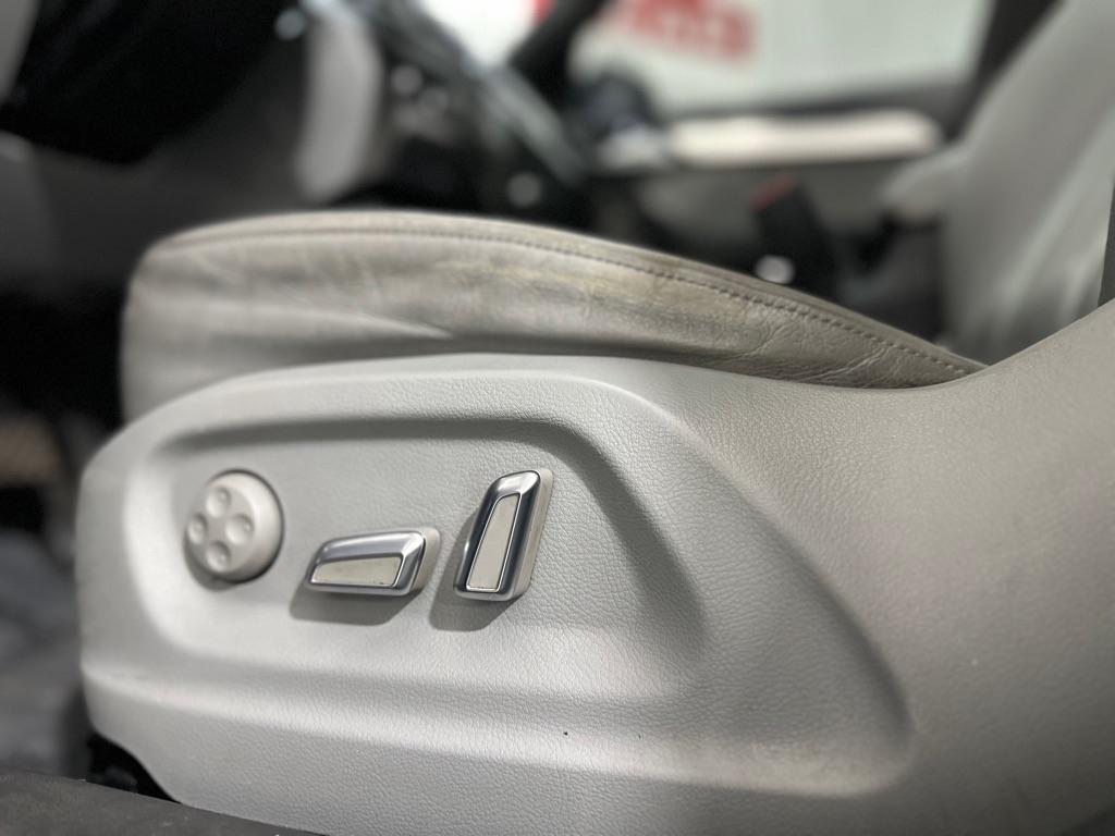 Audi Q3 2.0T quattro Premium Plus 2016