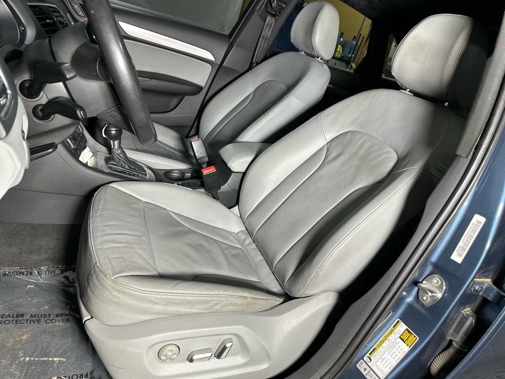 Audi Q3 2.0T quattro Premium Plus 2016