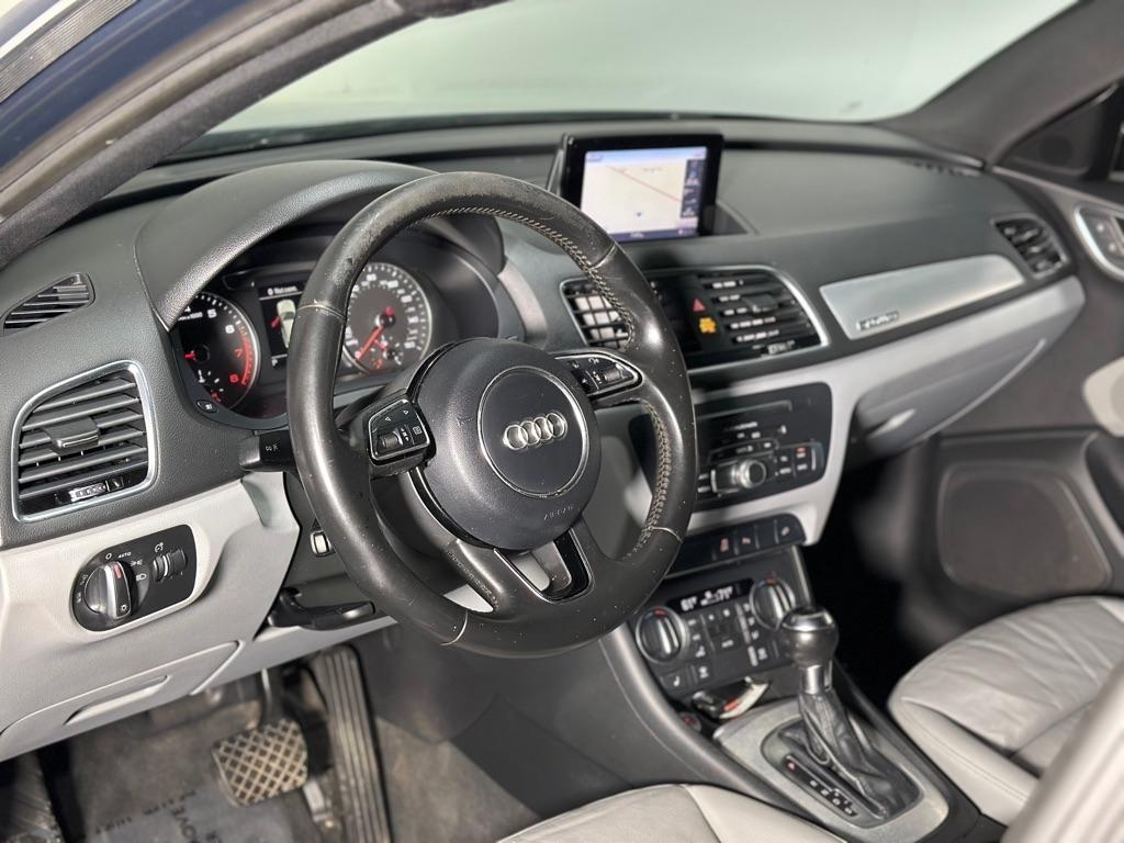 Audi Q3 2.0T quattro Premium Plus 2016