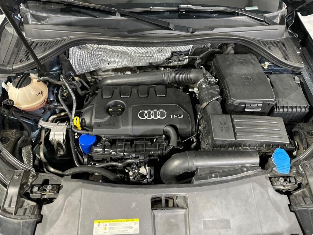 Audi Q3 2.0T quattro Premium Plus 2016