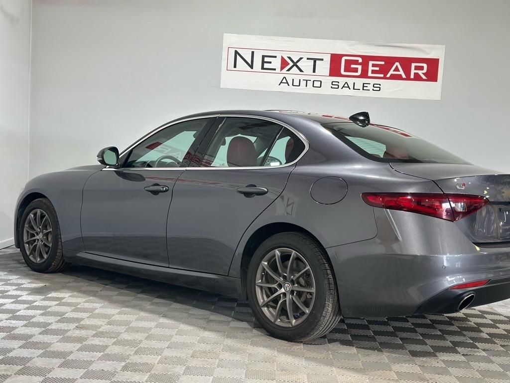 Alfa Romeo Giulia Base AWD 2017