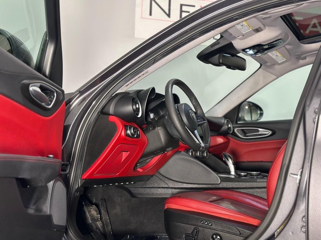 Alfa Romeo Giulia Base AWD 2017