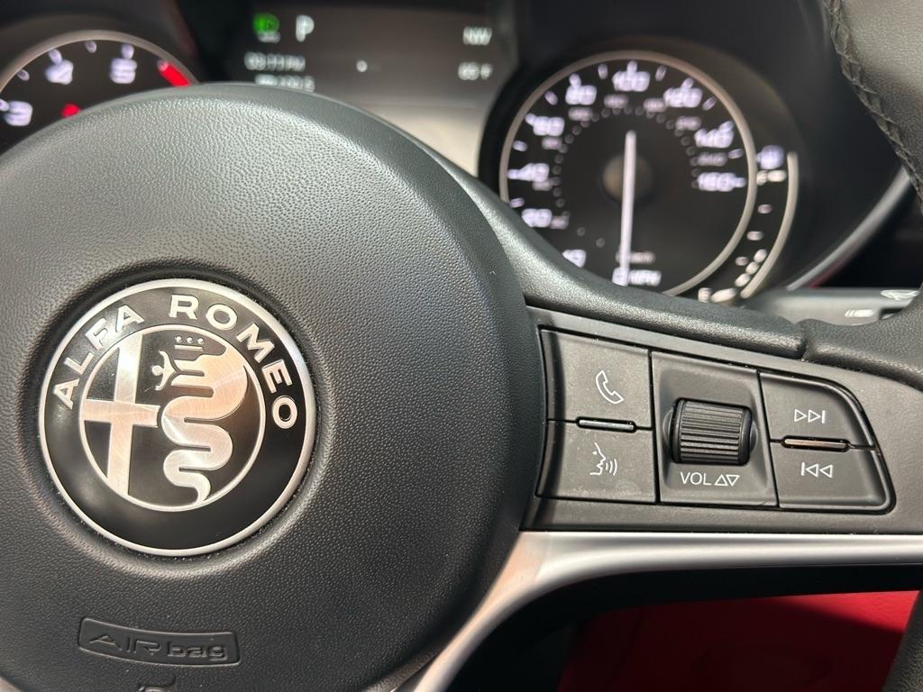 Alfa Romeo Giulia Base AWD 2017