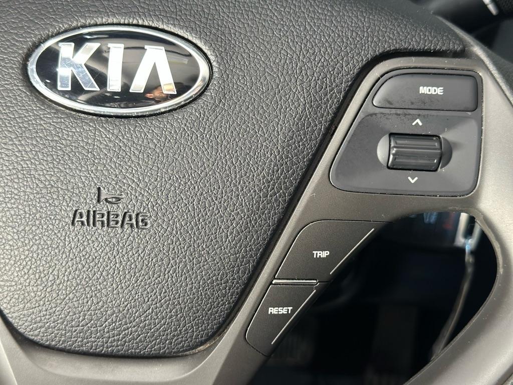 Kia Forte LX 6A 2017