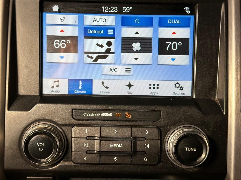 Ford F-150 XL SuperCrew 5.5-ft. Bed 4WD 2016