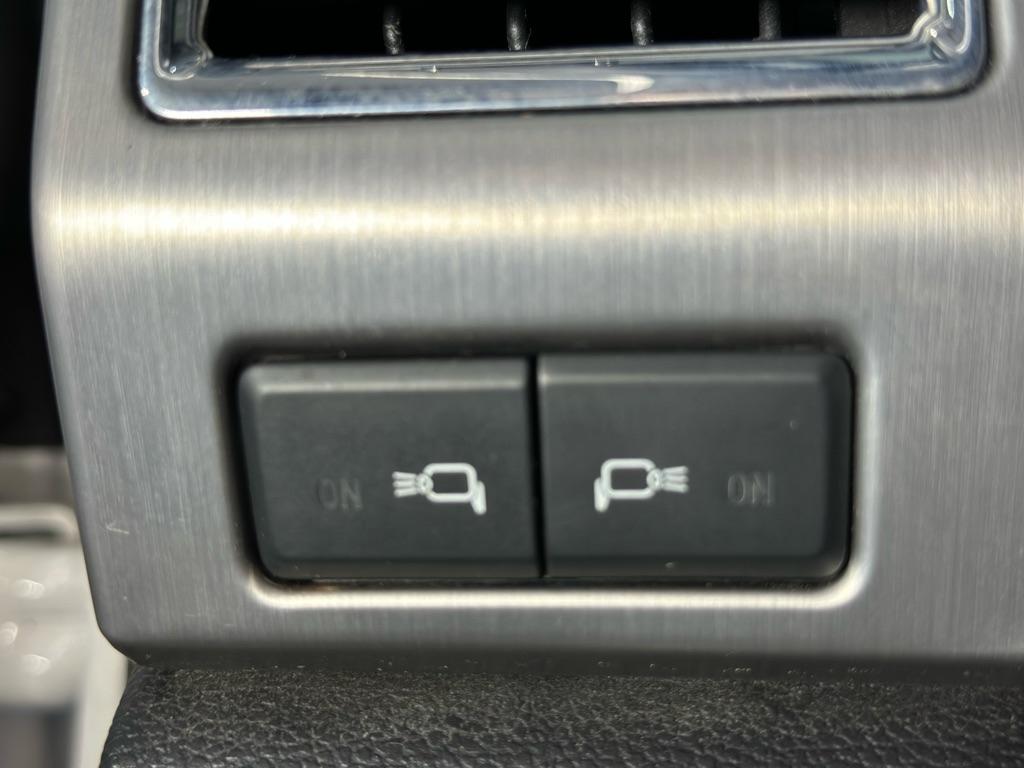 Ford F-150 XL SuperCrew 5.5-ft. Bed 4WD 2016