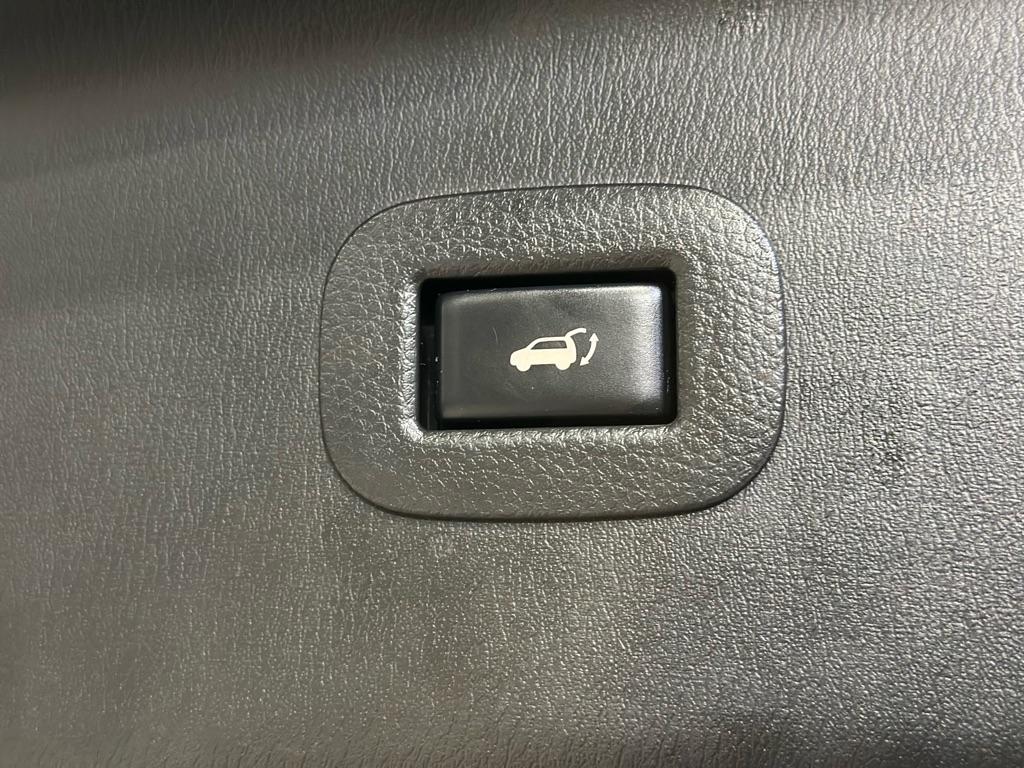 Nissan Armada SV AWD 2020