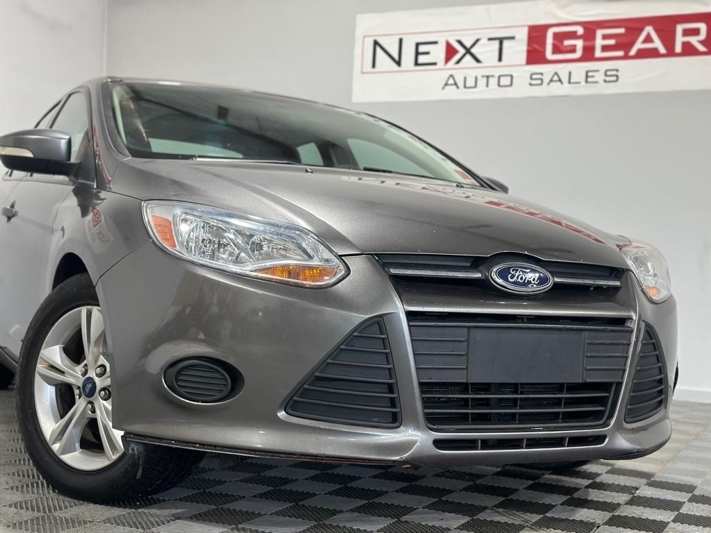 Ford Focus SE Sedan 2014