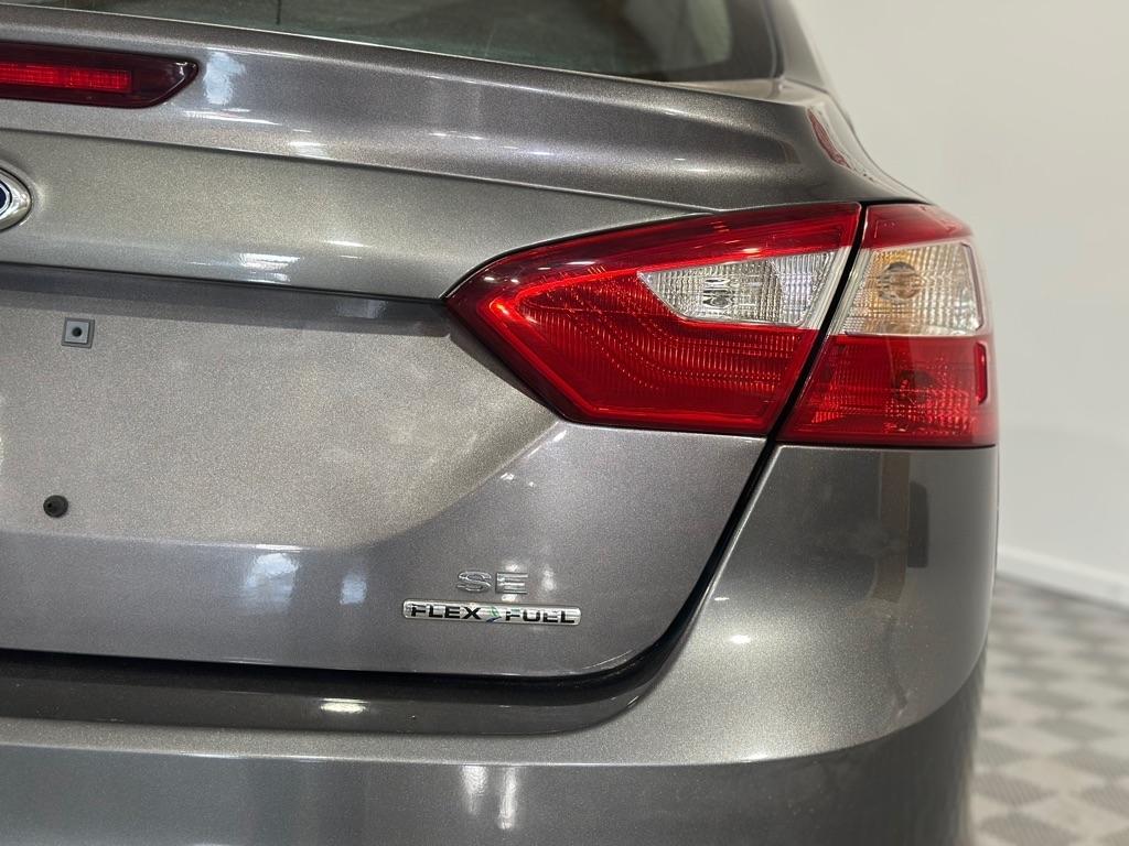 Ford Focus SE Sedan 2014