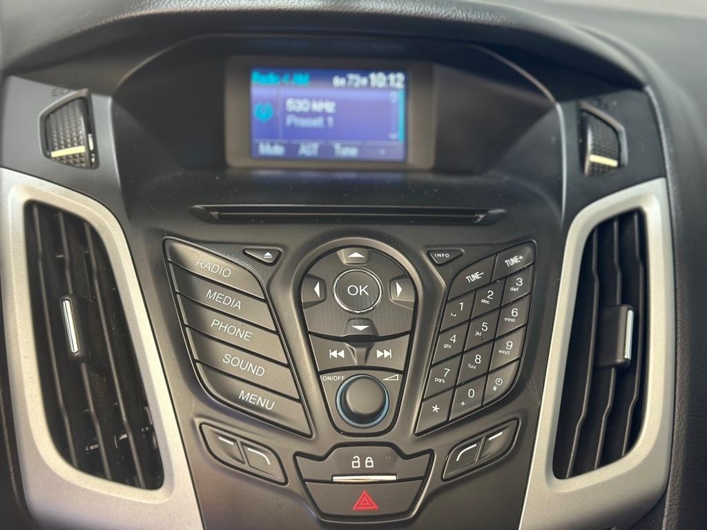 Ford Focus SE Sedan 2014