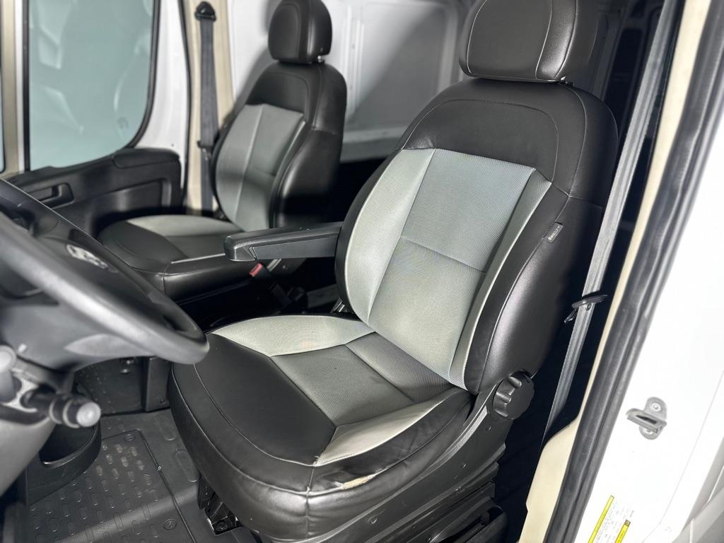 RAM Promaster 1500 Low Roof Tradesman 136-in. WB 2019