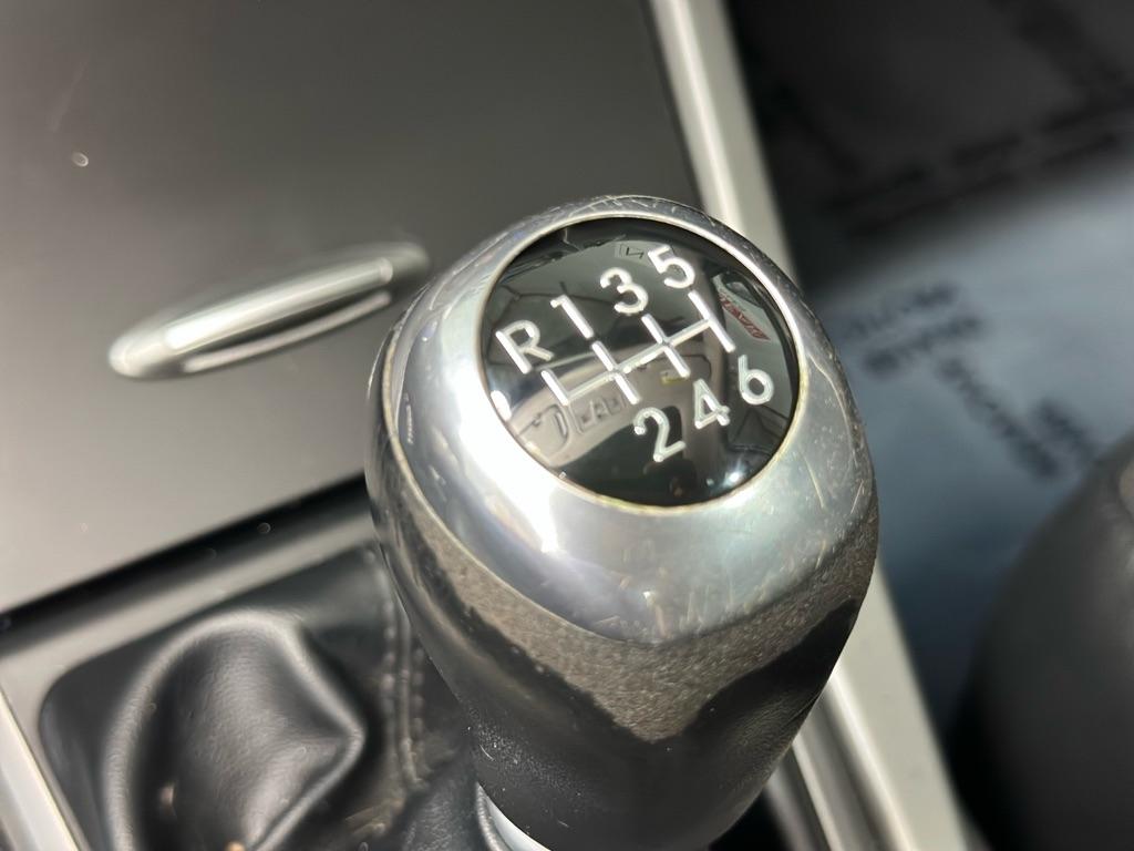 Hyundai Elantra SE 6AT 2015