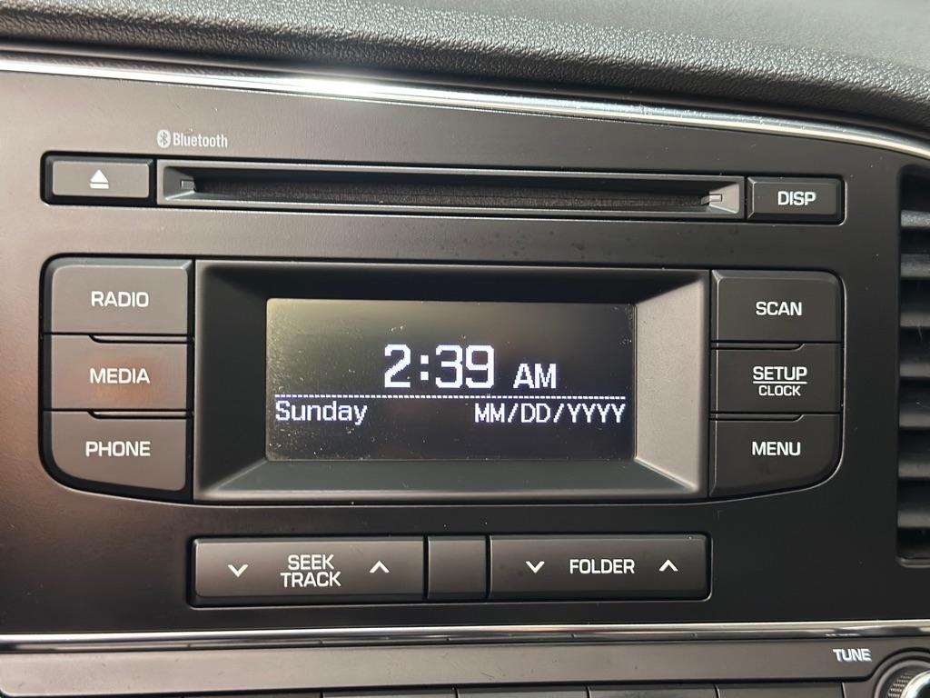 Hyundai Elantra SE 6AT 2018