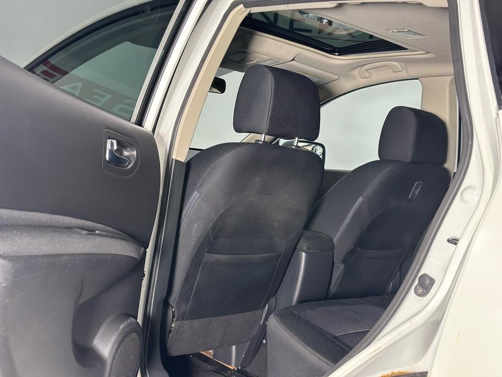 Nissan Rogue S 2WD 2012