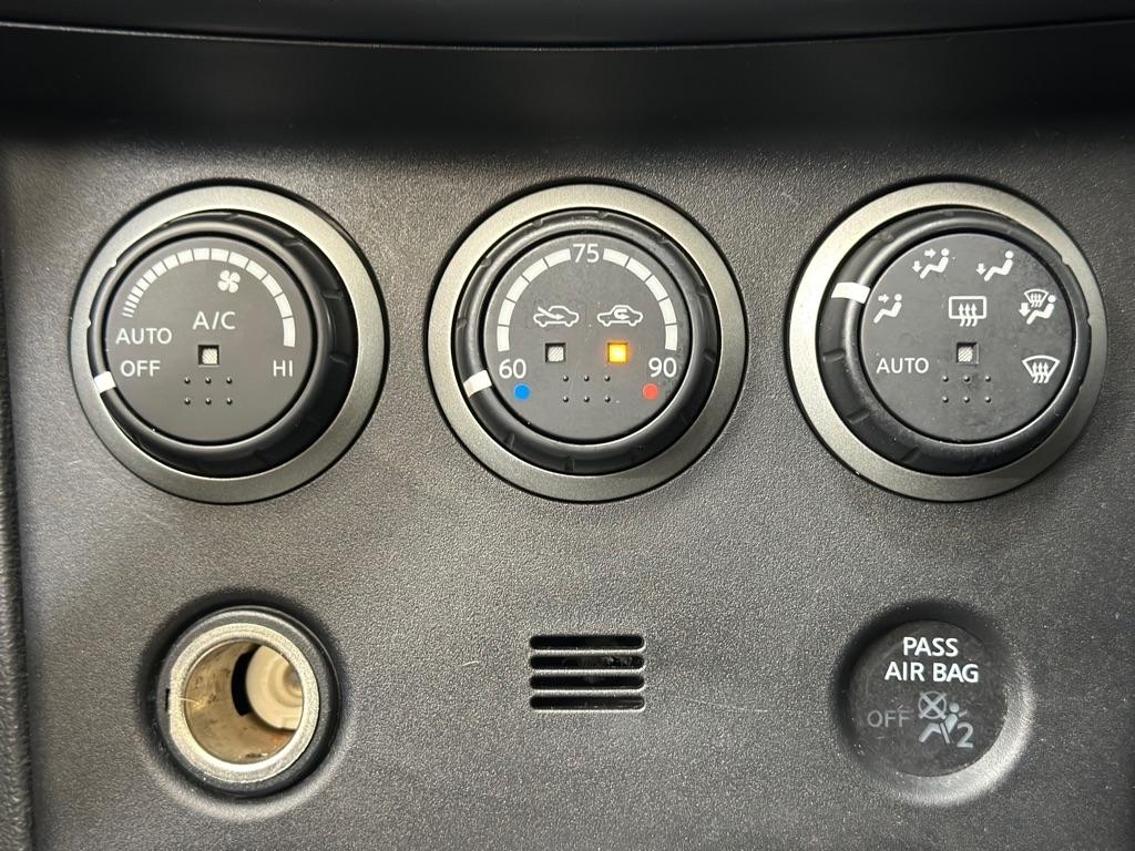 Nissan Rogue S 2WD 2012