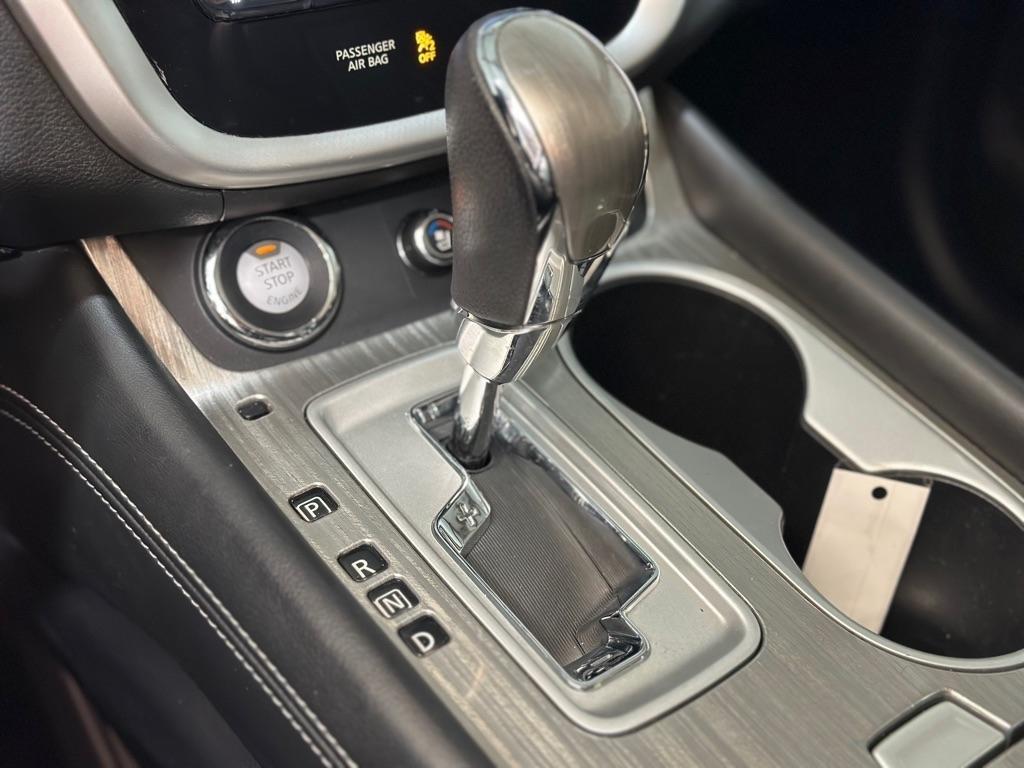 Nissan Murano S AWD 2015