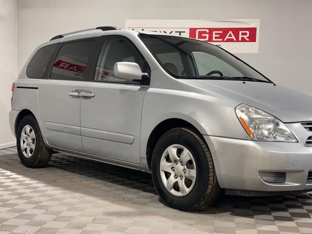 Kia Sedona Base SWB 2009