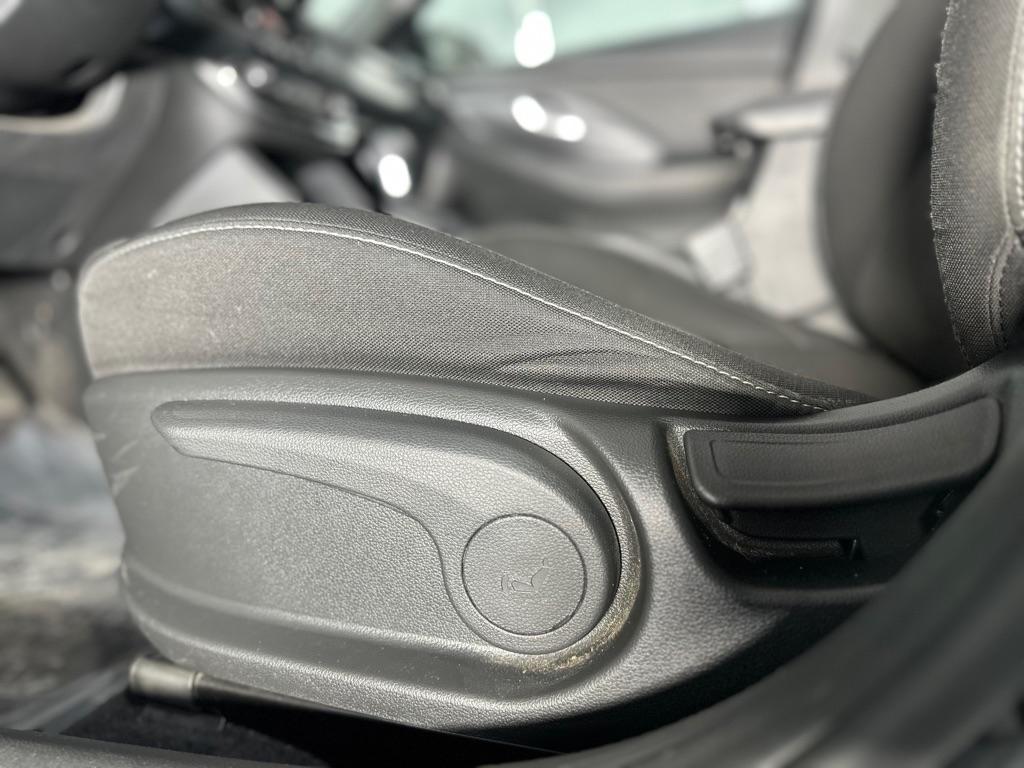 Hyundai Elantra GT 2.0L 6M 2018