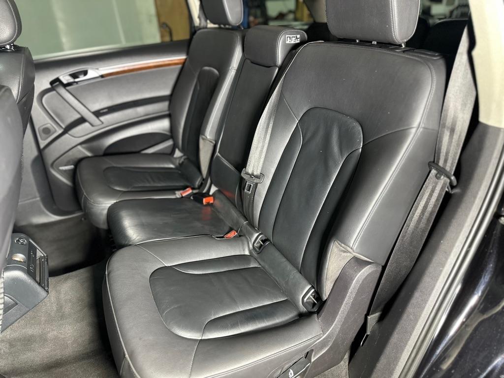 Audi Q7 3.0T Premium Plus quattro 2015