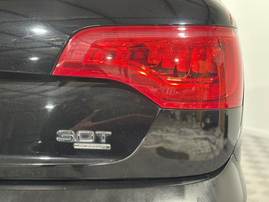 Audi Q7 3.0T Premium Plus quattro 2015