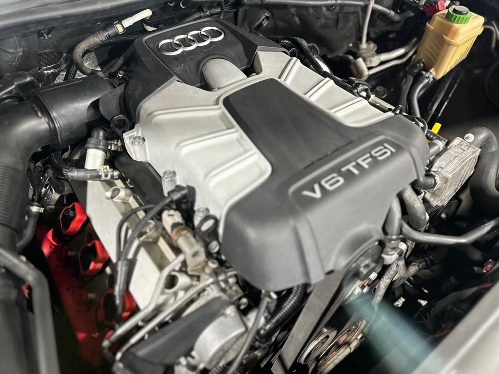 Audi Q7 3.0T Premium Plus quattro 2015