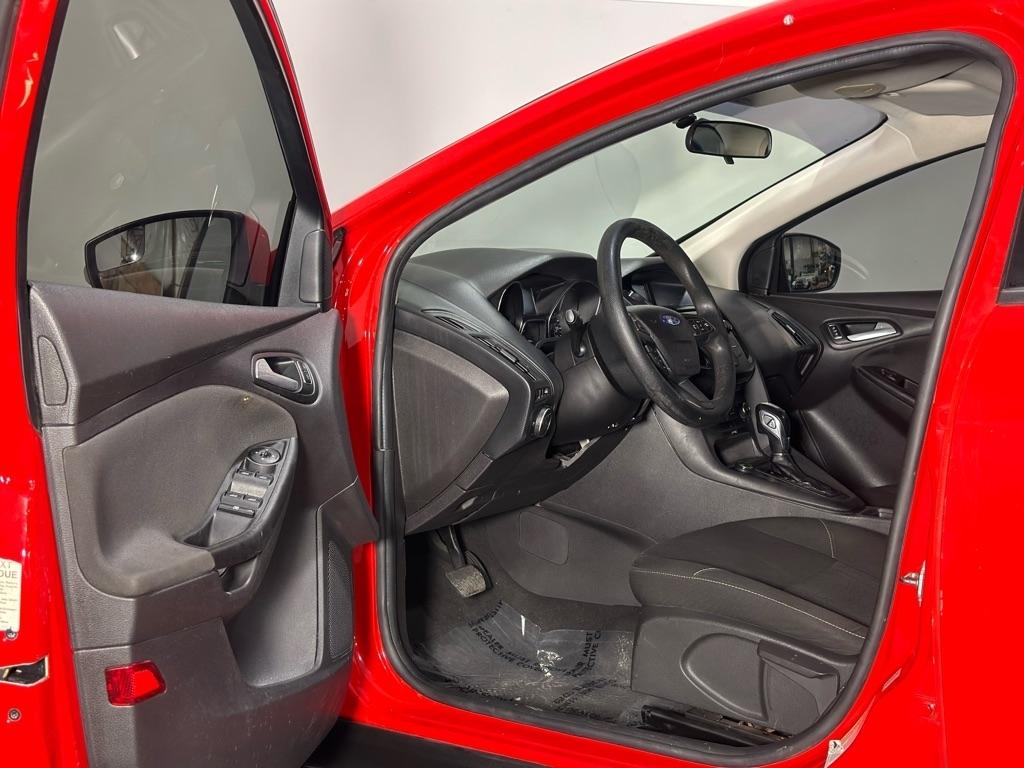 Ford Focus SE Sedan 2015