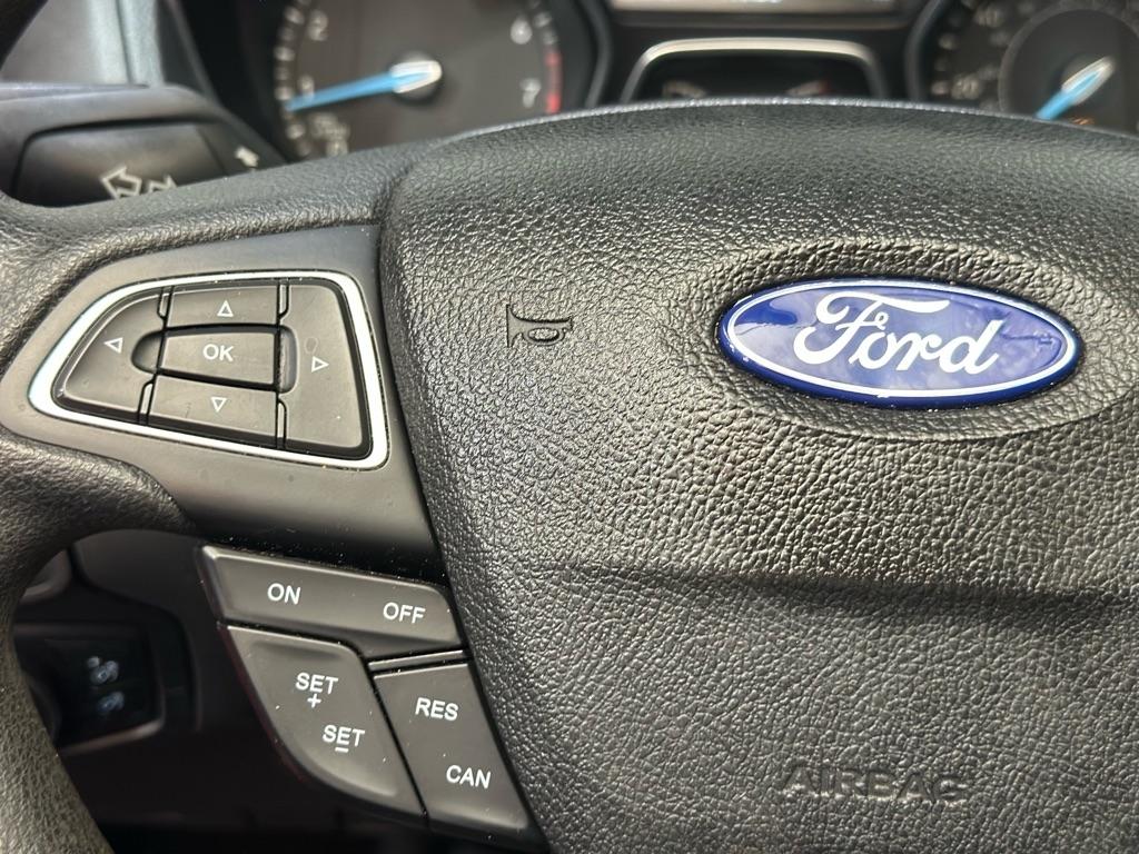 Ford Focus SE Sedan 2015