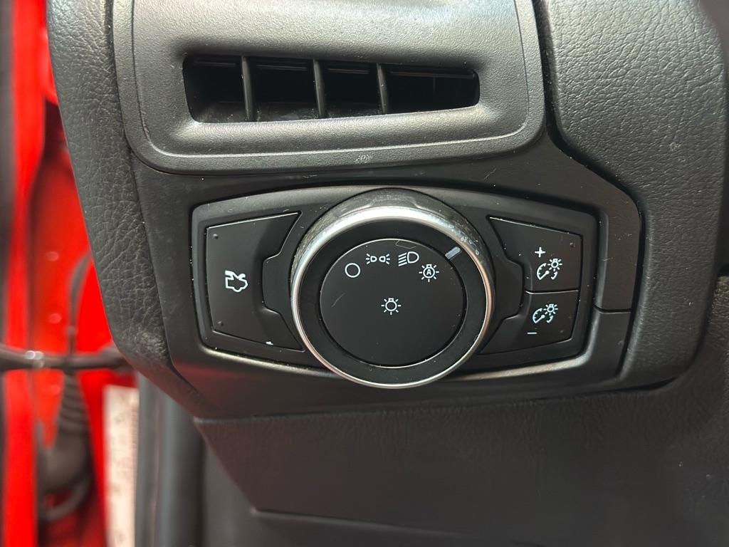 Ford Focus SE Sedan 2015