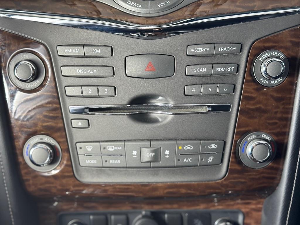 Nissan Armada Platinum 2WD 2017