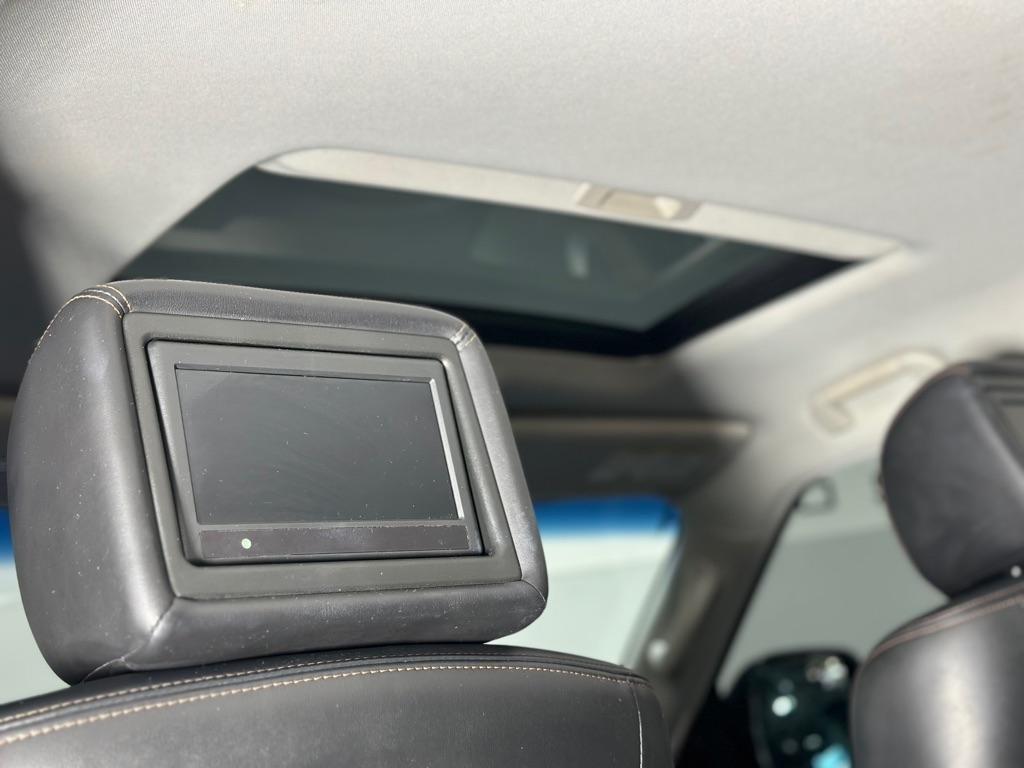 Nissan Armada Platinum 2WD 2017