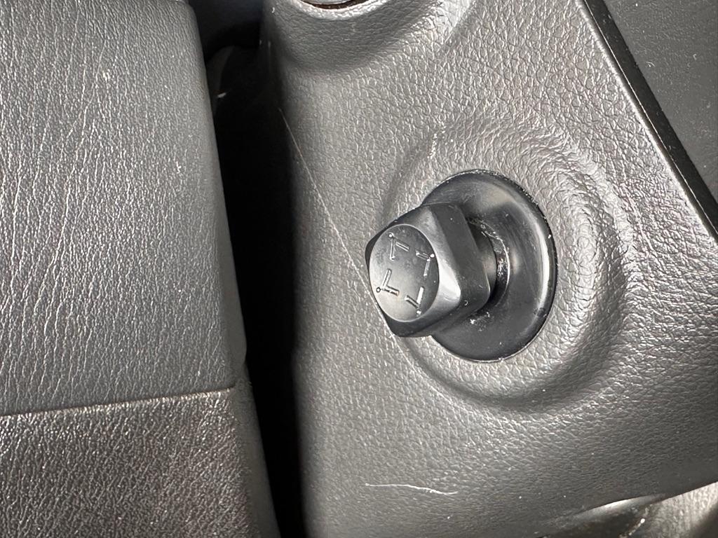 Nissan Armada Platinum 2WD 2017