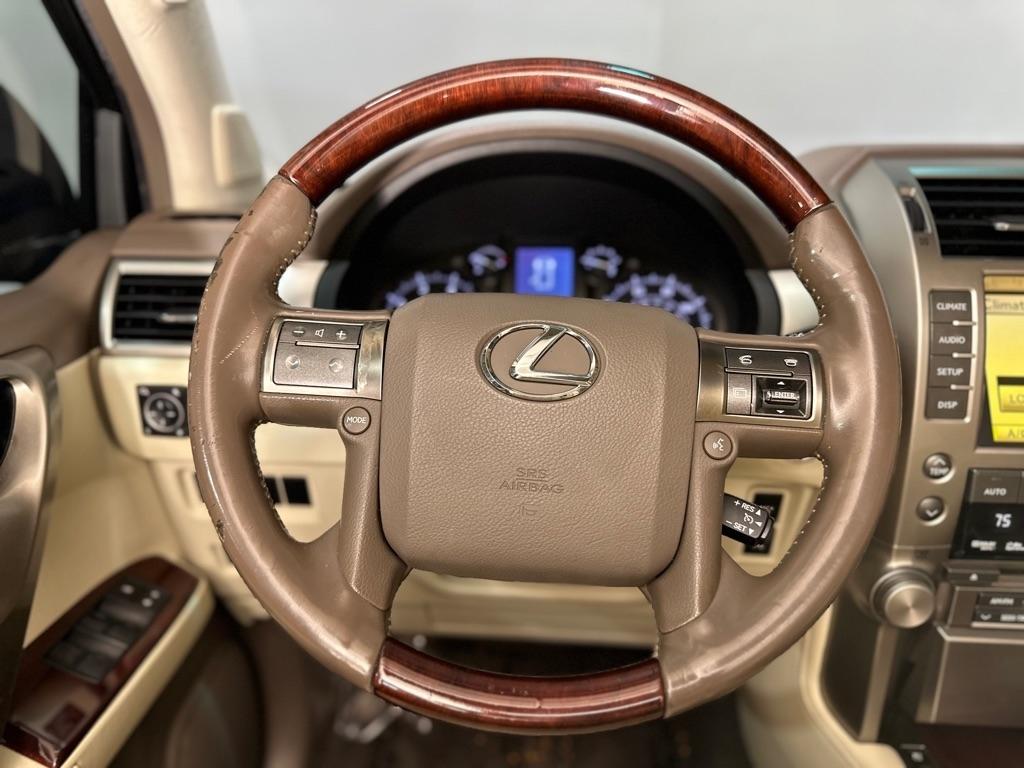 Lexus GX 460 Sport Utility 2010