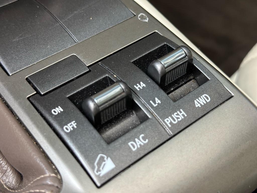 Lexus GX 460 Sport Utility 2010