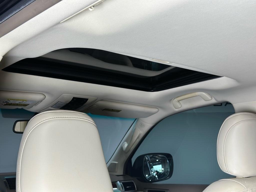 Lexus GX 460 Sport Utility 2010