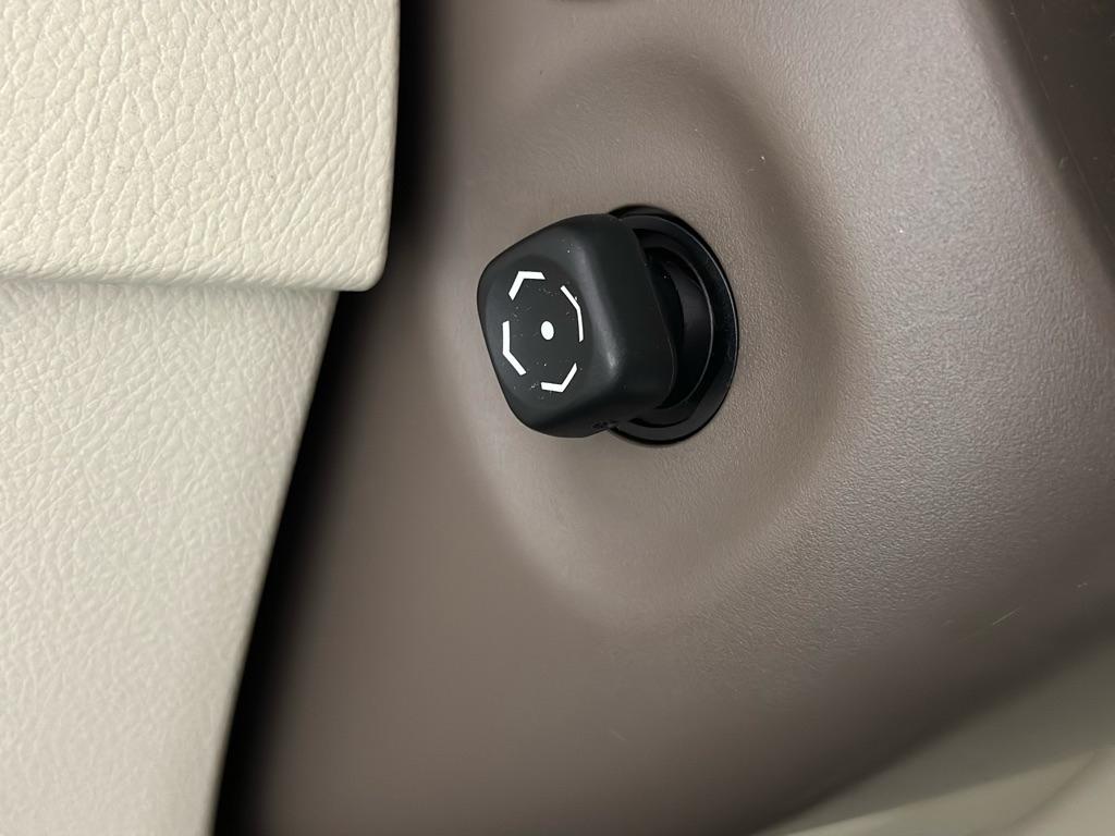 Lexus GX 460 Sport Utility 2010